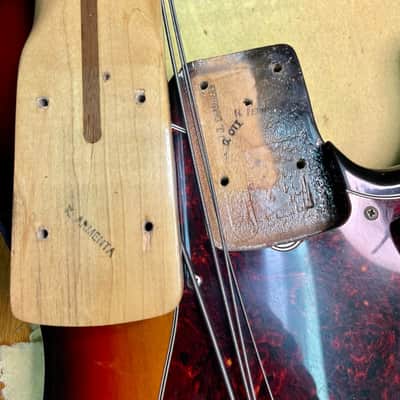 Fender jazz bass 1972 - 3 tone sunburst image 19