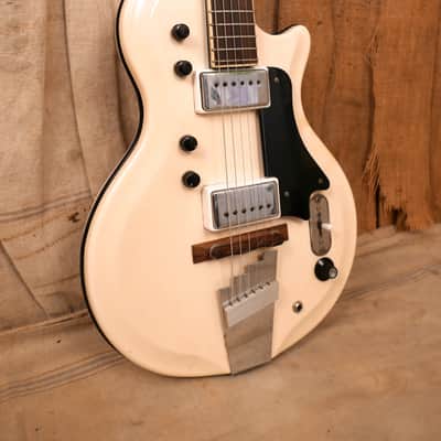 Supro Dual Tone 1965 White image 3