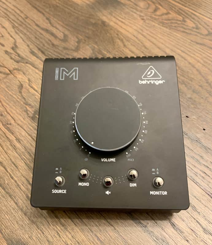 Behringer Studio M Passive Studio Controller - Excellent Condition
