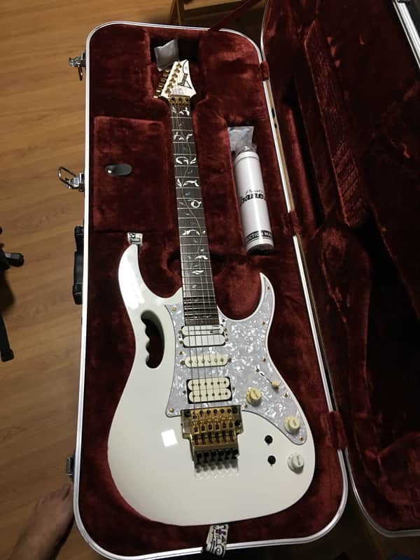 Ibanez JEM7V-WH JEM Steve Vai Signature HSH Electric Guitar | Reverb