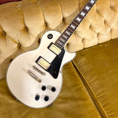 Epiphone Les Paul Custom Pro - White image 2