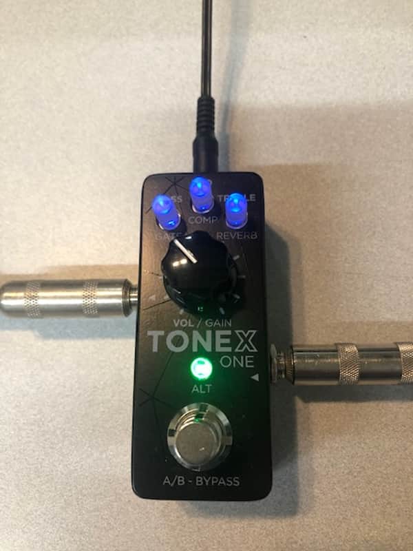 IK Multimedia ToneX One