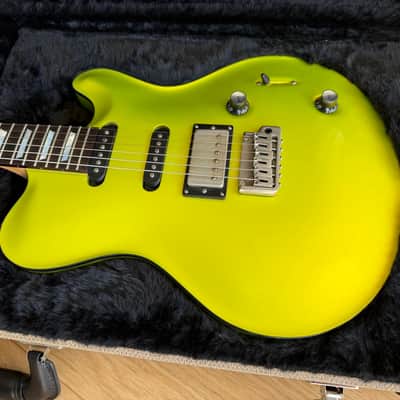 Nik Huber Dolphin 2023 - Custom Lime Green image 2