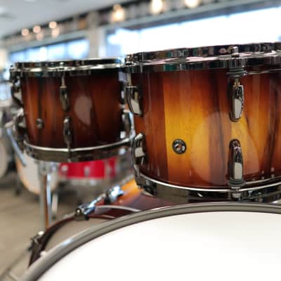Pearl Limited Edition Masters Maple/Gum 4-Piece Shell Pack 10/12/16/22 (Gloss HoneyBurst over Brazilian Saman) image 8