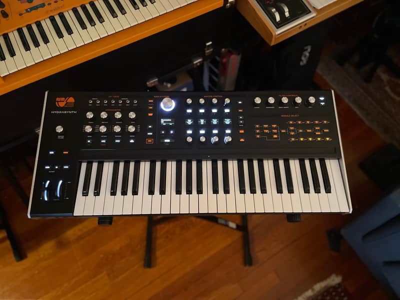 ASM Hydrasynth 49-Key Polyphonic Synthesizer