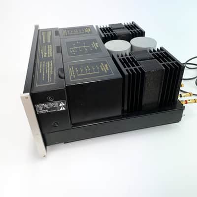 McIntosh MC7270 270-Watt Stereo Solid State Power Amplifier 1986 - 1991 - Black image 4