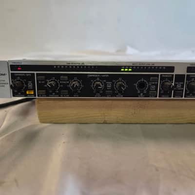 Behringer Autocom Pro MDX 1400 Audio Interactive Dynamics Processor USED. image 4