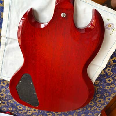 Gibson SG Standard Heritage Cherry 2016 with original case image 8