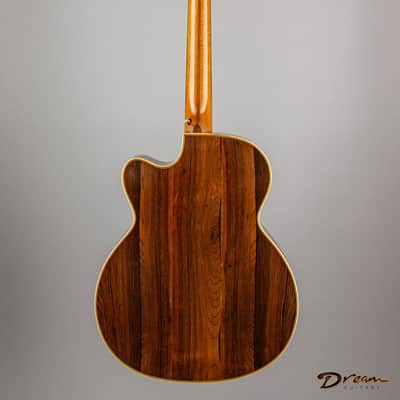 2001 Lowden O-35c SLE, Brazilian Rosewood/Cedar image 2