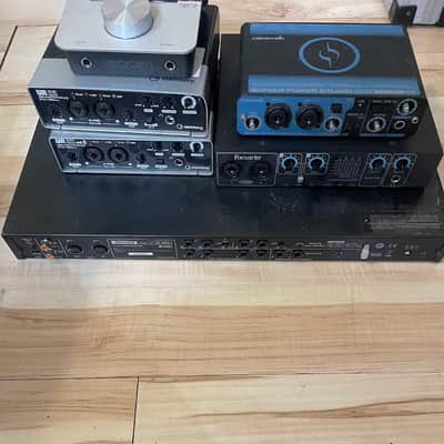Lot of interfaces Zoom TAC-2 Steinberg UR22 Tascam US1800  Focusrite Parts image 6