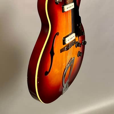 Guild T-100-D Slim jim 1965 - Sunburst image 3