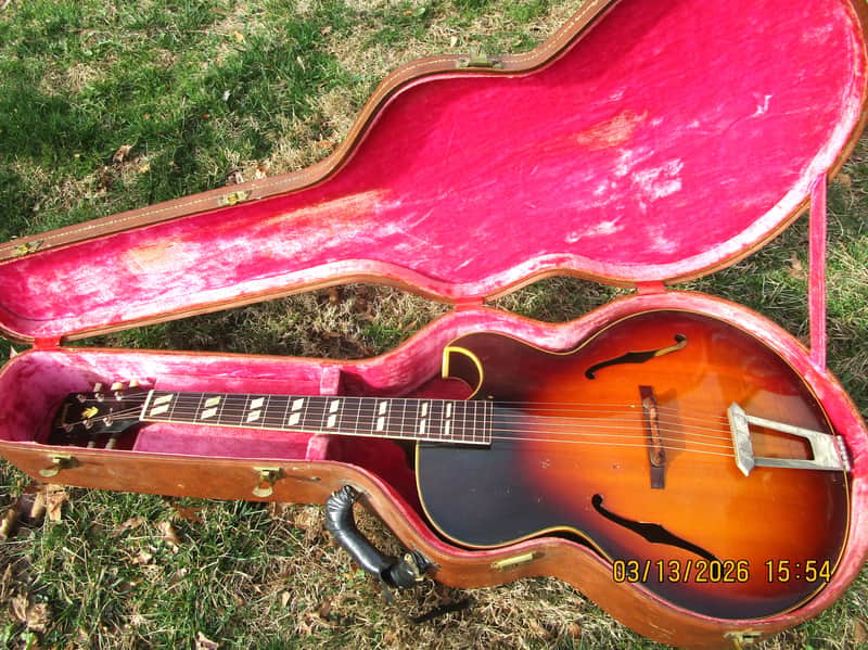 Gibson L-4C Archtop Guitar, 1958, Sunburst Finish, Original Brown Case image 1