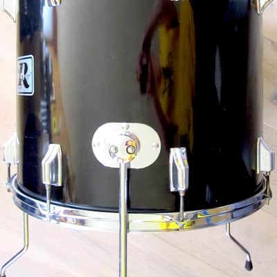 18" x 16" Rogers Floor Tom with Legs, Black Wrap - Vintage 1970s image 4