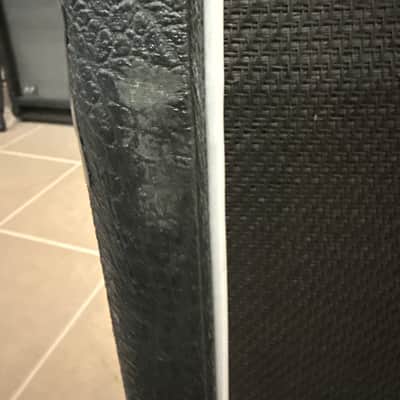 Marshall 1960AV 4x12 Angled Cabinet – G12 Vintage / G12T-75 Mix – Excellent Working Condition image 2