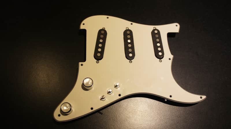 D'Urbano Magnetics Southbound assy, Schecter F500t dream machine clone 2014 White / Black image 1