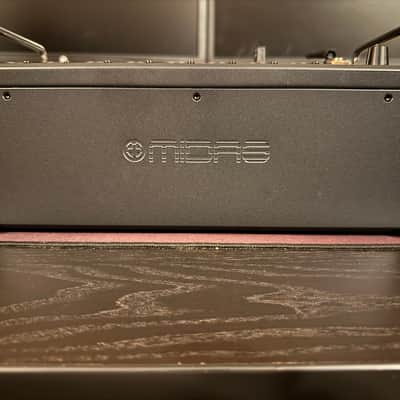 Midas MR18 18-Input Digital iOS/Android Tablet Mixer - Black image 5
