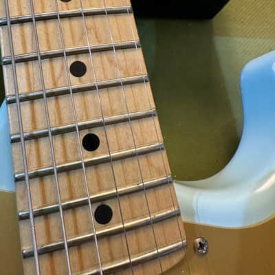 Partscaster Stratocaster 2023 - 'Daphne Blue Light Aged MJT Body Fender USA Neck and Fender Custom Shop Preloaded Pickguard image 10
