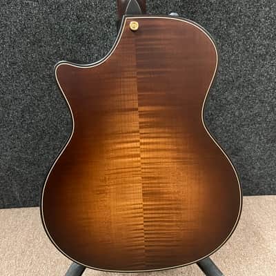 Taylor Builder's Edition 614CE Grand Auditorium Acoustic/Electric Guitar with V-Class Bracing, ES2 Pickup & Hardshell Case 2021 - Natural image 15