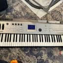 Yamaha MM6 Synthesizer 2007 - Gray