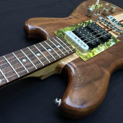 Jerry Garcia Walnut Wolf 2022 - Natural image 8