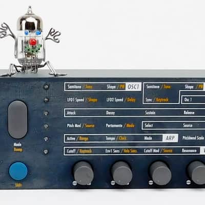 Waldorf Pulse Analog Synthesizer Rack OS 2.01 + Guter Zustand + 1.5Jahre Garantie image 2