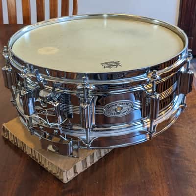 Rogers "5-Line" Dyna-Sonic 5x14" Brass Snare Drum with "Beavertail" Lugs 1967 - 1974 - Chrome image 4