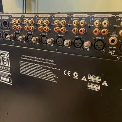 Urei 1605 7 Channel Studio Mixer image 4