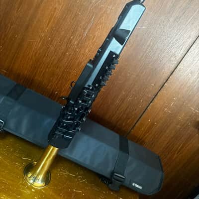 Yamaha YDS-150 Digital Saxophone w/ bag image 8