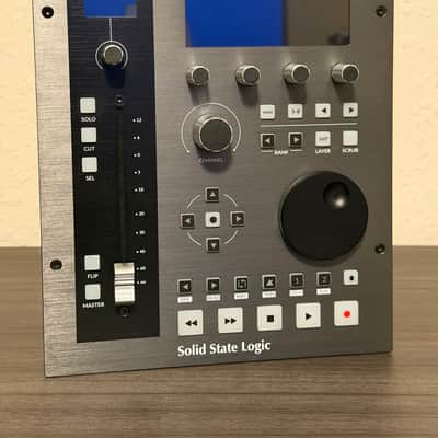 Immagine Solid State Logic SSL UF1 DAW Controller - Black - 3