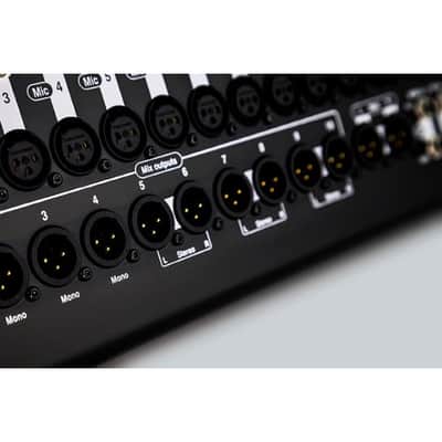 Allen & Heath Qu-SB Portable 18-In/14-Out Digital Mixer image 6