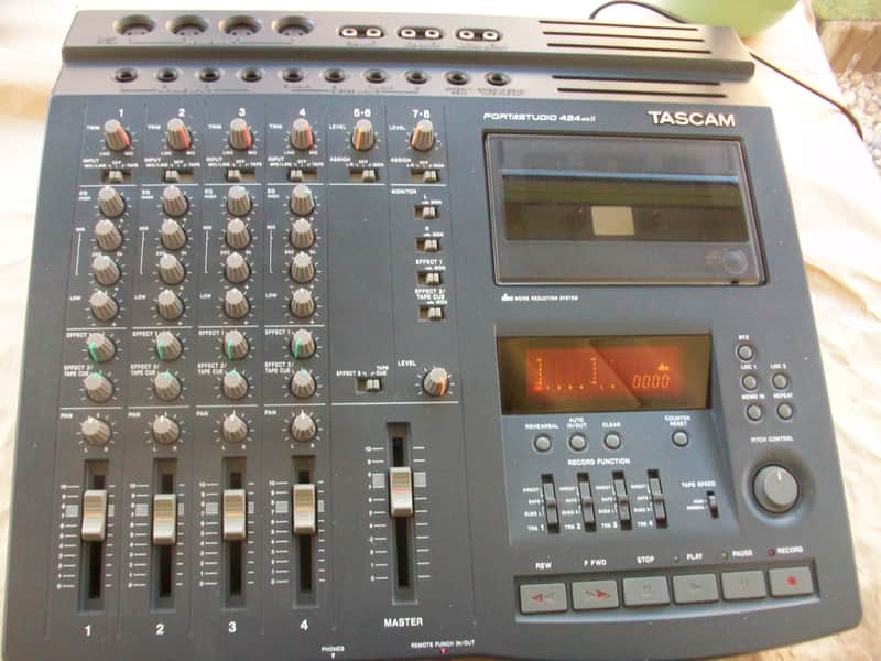 Tascam 424 MK II Portastudio | Reverb UK