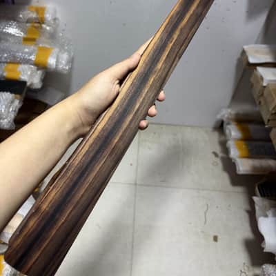 Roasted Tiger Maple Guitar Stratocaster Strat Style Neck with Fretless Rosewood Fingerboard image 3