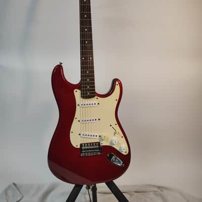 Squier Affinity Series Stratocaster with Rosewood Fretboard 2004 - 2013 - Metallic Red image 1