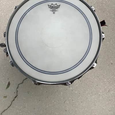 5.5x14 Yamaha Oak Custom Snare drum w/Protection Racket bag. image 4