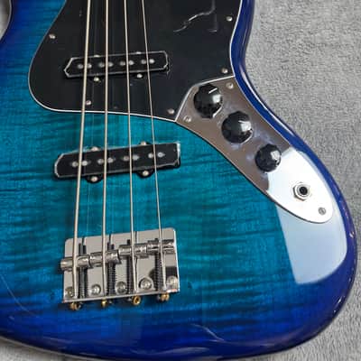 Fender Player Jazz Bass Blue Burst Flamed Maple Top MIM 2024 image 5
