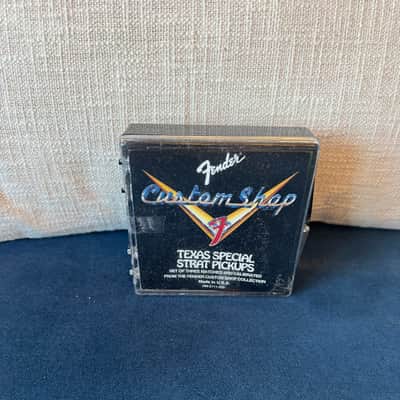 Fender Custom Shop Texas Special Strat pickup case image 2