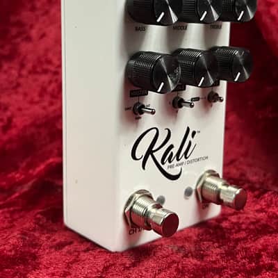 Fortin Amplification Kali Pre-Amp/Distortion - White image 2