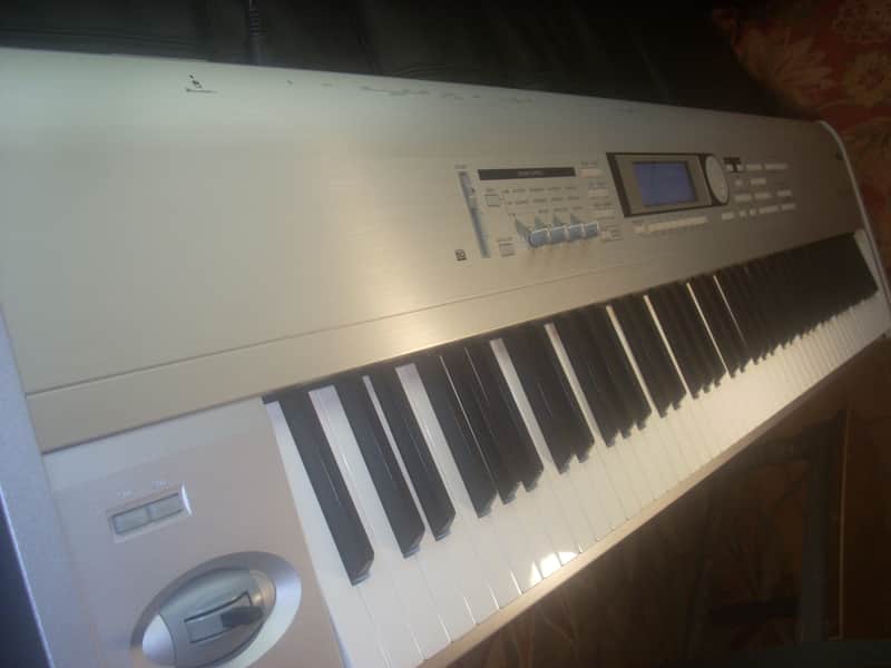 Korg Triton LE 88 key Synthesizer image 1