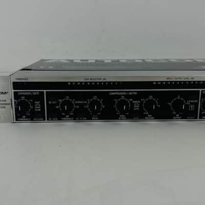 Behringer AUTOCOM PRO MDX1400 - 2-Channel Compressor / Expander / Gate - No PSU image 3