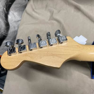 Fender Stratocaster HSS Guitar MIM Mexico w/ Seymour Duncan pickups 2000 - 2001 image 16