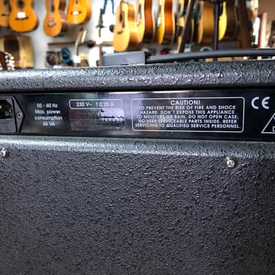 Rare Ampli combo Hughes & Kettner Triplex 50 Watts 1x12 2 canaux image 12