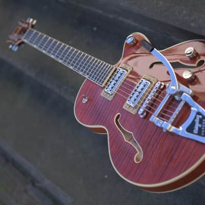 Gretsch G6659TFM Players Edition Broadkaster® Jr. Center Block Single-Cut with String-Thru Bigsby® and Flame Maple, Ebony Fingerboard - Bourbon Stain image 5