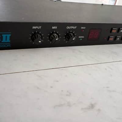 Alesis Midiverb II 16-Bit Digital Effects Processor 1990s - Black image 4