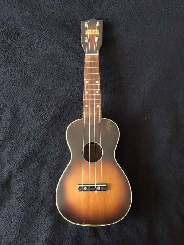 Harmony Roy Smeck Concert Uke (Ukulele) image 1