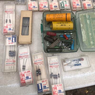 RCA and GE misc NOS tubes and resistors image 4