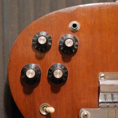 Gibson SG Special P90 Vibrola 1969 - Player image 4