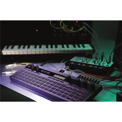 Korg SQ-64 image 11