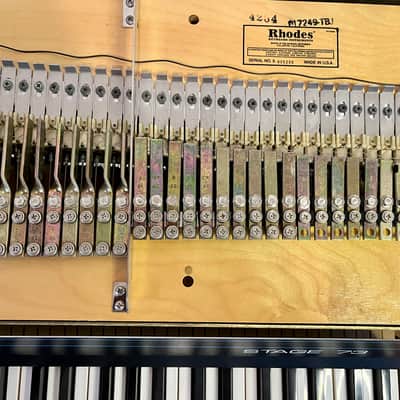 Rhodes Mark V Stage 73 73-Key Electric Piano 1984 Black image 12