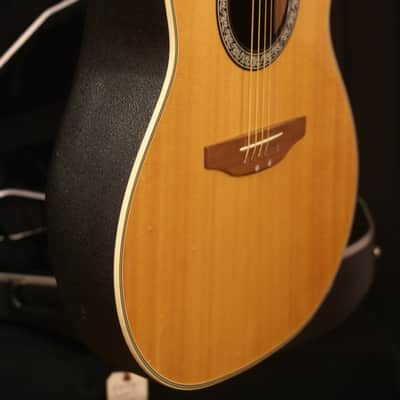 Vintage Ovation Celebrity CC 11 1970's Acoustic Guitar with the original Ovation hardshell case image 3