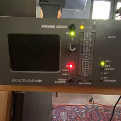 Wohler Panorama VAMP2-SDA Powered Monitors image 3
